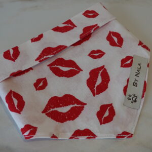 Handmade by Nala Classic red lips